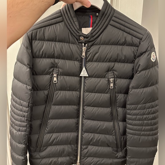Men’s Moncler Amiot Jacket - Picture 9 of 12